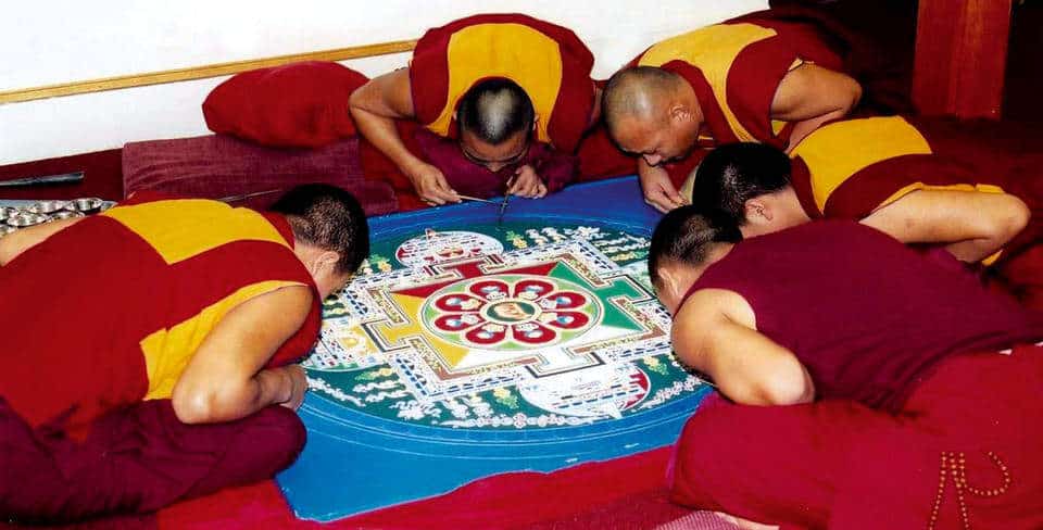 A mandala készítés mint öngyógyító meditáció